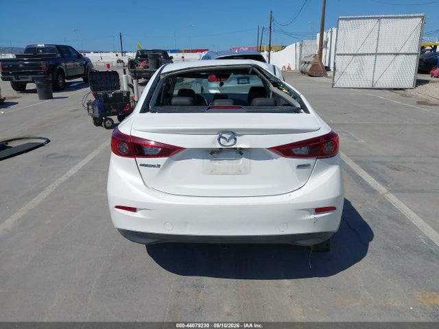 2018 Mazda Mazda3 Touring მანქანა იყიდება აუქციონზე, vin: 3MZBN1V31JM202375, აუქციონის ნომერი: 46079230