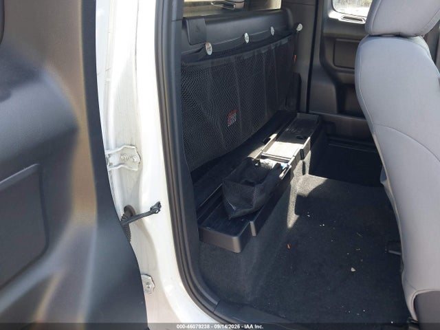 5TFRX5GN7KX162252 Toyota Tacoma Sr