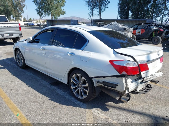 Продажа на аукционе авто 2015 Honda Accord Sport, vin: 1HGCR2F52FA135809, номер лота: 46079266