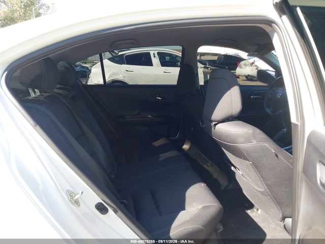 Продажа на аукционе авто 2015 Honda Accord Sport, vin: 1HGCR2F52FA135809, номер лота: 46079266