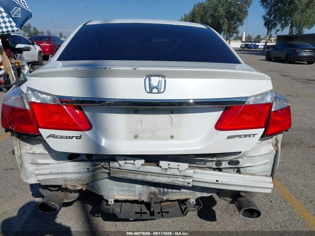 Продажа на аукционе авто 2015 Honda Accord Sport, vin: 1HGCR2F52FA135809, номер лота: 46079266