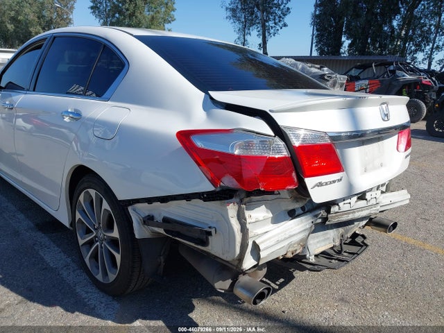 Продажа на аукционе авто 2015 Honda Accord Sport, vin: 1HGCR2F52FA135809, номер лота: 46079266