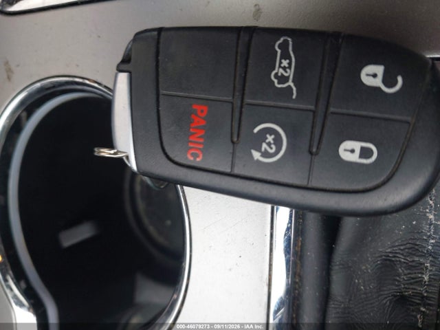 46079273 :رقم المزاد ، 1C4RJFCG4JC268176 vin ، 2018 Jeep Grand Cherokee Overland 4x4 مزاد بيع