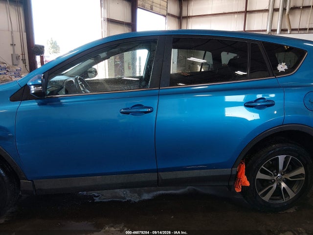 Toyota Rav4 Xle 2018 2T3RFREV7JW813542 Image 14