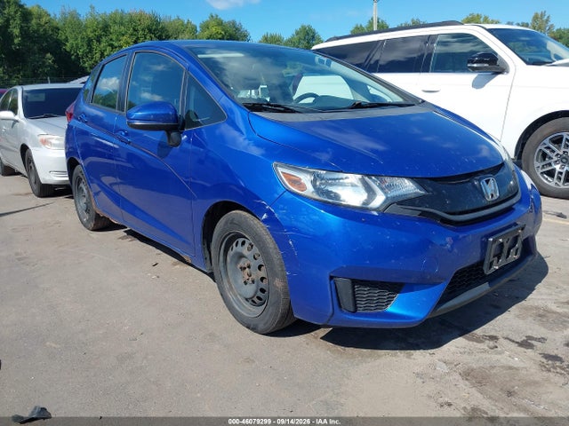 46079299 :رقم المزاد ، 3HGGK5H52HM711571 vin ، 2017 Honda Fit Lx مزاد بيع