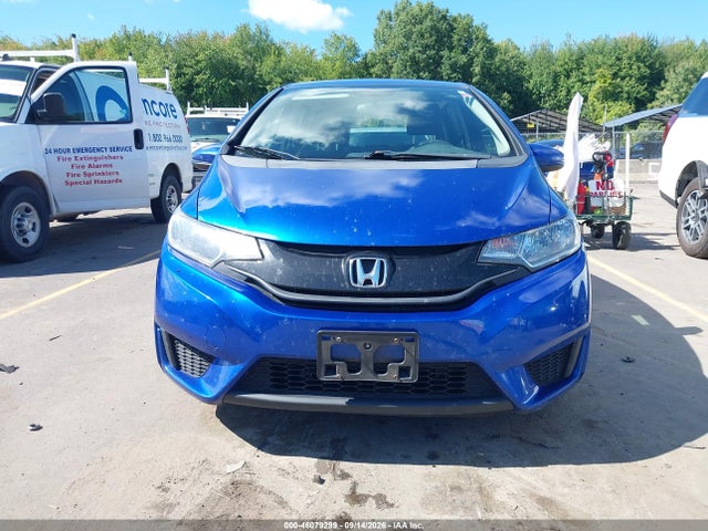 46079299 :رقم المزاد ، 3HGGK5H52HM711571 vin ، 2017 Honda Fit Lx مزاد بيع