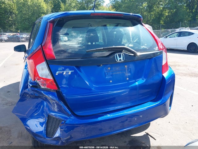 46079299 :رقم المزاد ، 3HGGK5H52HM711571 vin ، 2017 Honda Fit Lx مزاد بيع