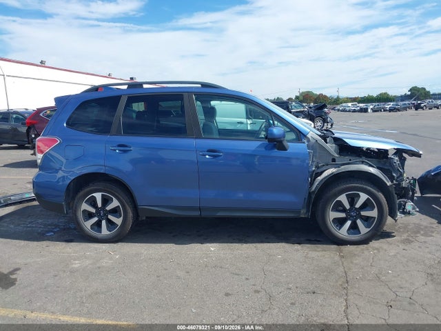 Subaru Forester 2.5i Premium 2018 JF2SJAEC3JH579438 Image 14
