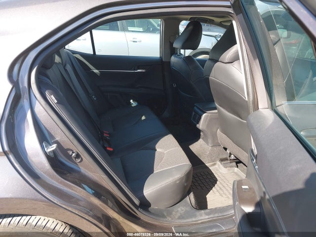 4T1F11AK6NU050927 Toyota CAMRY XLE