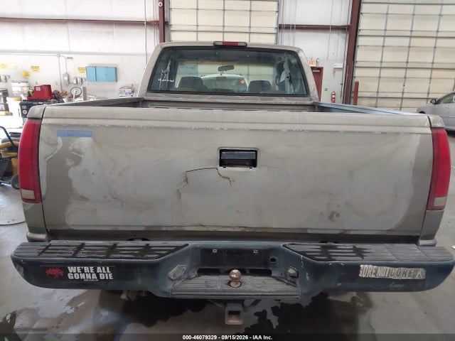 46079329 :رقم المزاد ، 1GCEK19R3WE234118 vin ، 1998 Chevrolet K1500 Fleetside مزاد بيع