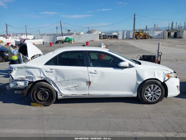 Toyota CAMRY LE 2014 4T4BF1FKXER411395 Image 14