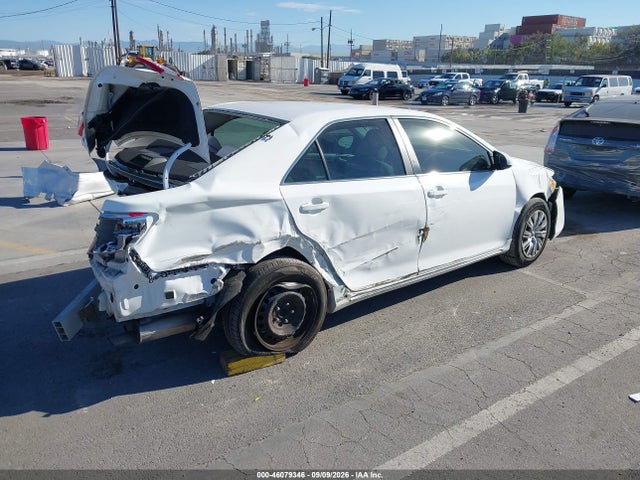 Toyota CAMRY LE 2014 4T4BF1FKXER411395 Image 4