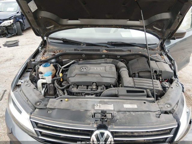 2015 Volkswagen Jetta 1.8t Sport მანქანა იყიდება აუქციონზე, vin: 3VWD17AJ1FM420884, აუქციონის ნომერი: 46079429