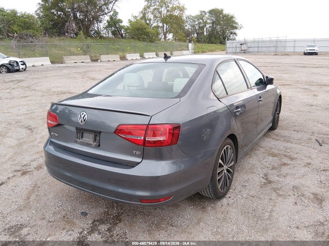 2015 Volkswagen Jetta 1.8t Sport მანქანა იყიდება აუქციონზე, vin: 3VWD17AJ1FM420884, აუქციონის ნომერი: 46079429