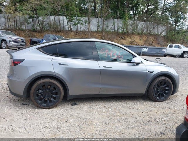 Продаж на аукціоні авто 2024 Tesla Model Y Long Range Dual Motor All-wheel Drive, vin: 7SAYGDEE2RA328416, номер лоту: 46079436