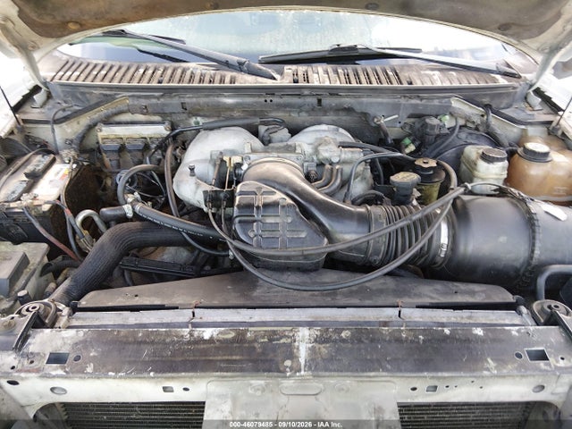 46079485 :رقم المزاد ، 5LMFU27R94LJ36316 vin ، 2004 Lincoln Navigator مزاد بيع