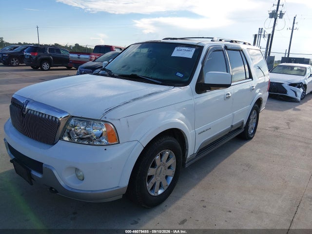 46079485 :رقم المزاد ، 5LMFU27R94LJ36316 vin ، 2004 Lincoln Navigator مزاد بيع