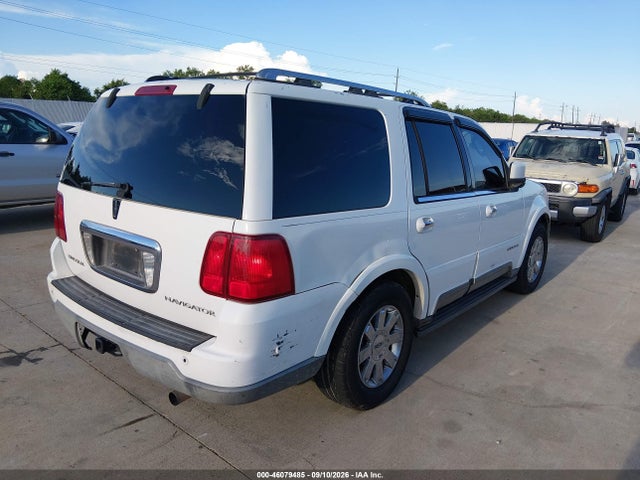 46079485 :رقم المزاد ، 5LMFU27R94LJ36316 vin ، 2004 Lincoln Navigator مزاد بيع