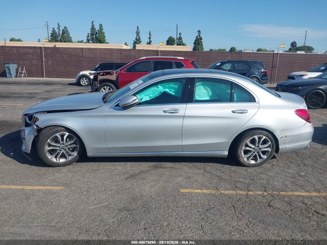 Продаж на аукціоні авто 2017 Mercedes-benz C 300, vin: 55SWF4JBXHU233038, номер лоту: 46079490