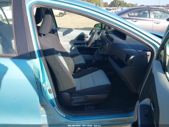 Продаж на аукціоні авто 2013 Toyota Prius C Two, vin: JTDKDTB30D1035613, номер лоту: 46079536