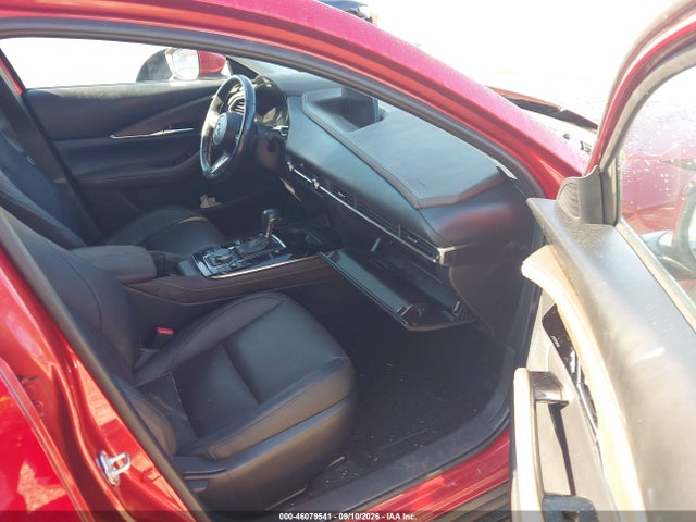 2021 Mazda Cx-30 Premium მანქანა იყიდება აუქციონზე, vin: 3MVDMBDL1MM314554, აუქციონის ნომერი: 46079541