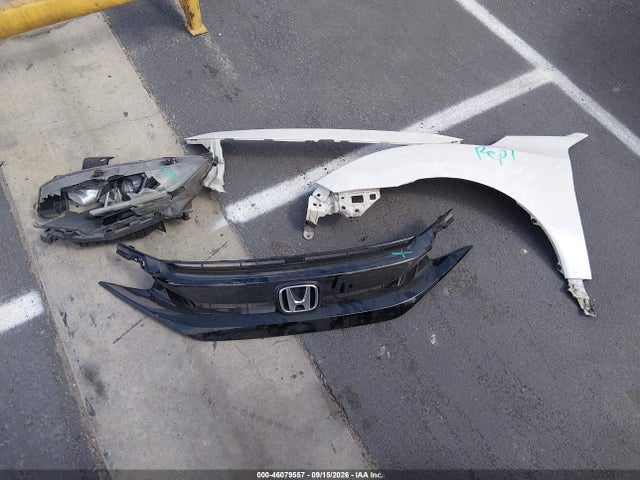 Honda Civic Sport 2019 2HGFC2F8XKH579217 Image 18