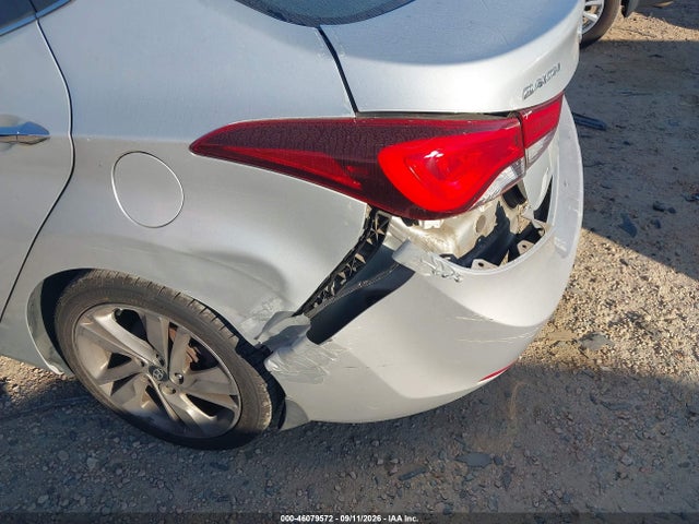 2015 Hyundai Elantra Limited მანქანა იყიდება აუქციონზე, vin: KMHDH4AE3FU425432, აუქციონის ნომერი: 46079572
