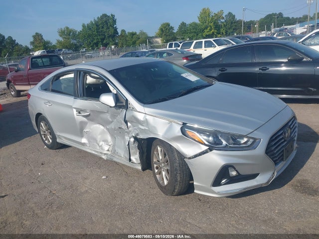 2018 Hyundai Sonata Eco მანქანა იყიდება აუქციონზე, vin: 5NPE24AA7JH714128, აუქციონის ნომერი: 46079583