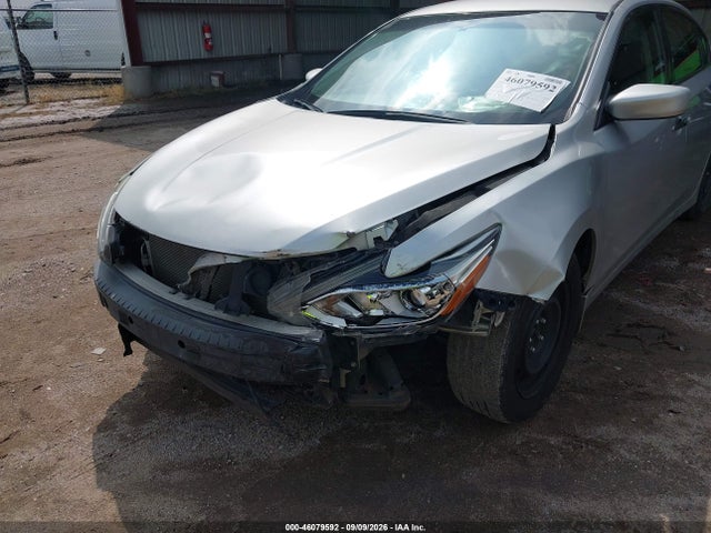 Продаж на аукціоні авто 2018 Nissan Altima 2.5 S, vin: 1N4AL3AP7JC258742, номер лоту: 46079592