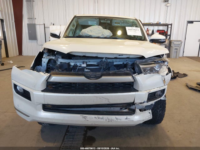 2019 Toyota 4runner Limited მანქანა იყიდება აუქციონზე, vin: JTEBU5JR9K5642421, აუქციონის ნომერი: 46079613