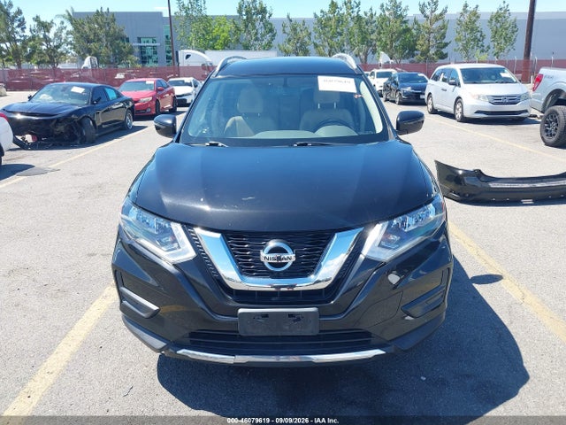 JN8AT2MT9HW392632 Nissan ROGUE SV