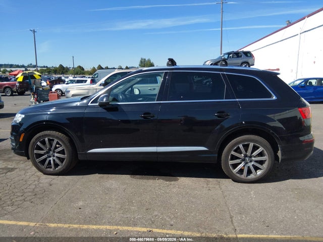 Audi Q7 3.0t Premium 2017 WA1LAAF75HD052601 Image 14