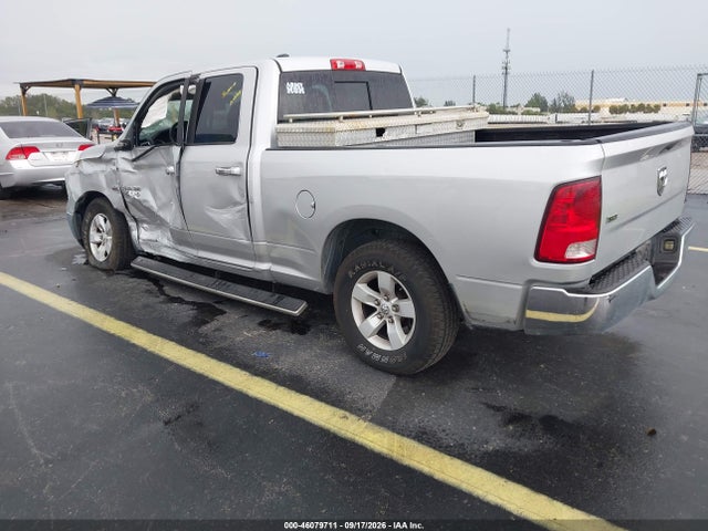 46079711 :رقم المزاد ، 1C6RR6GT8GS240564 vin ، 2016 Ram 1500 Slt مزاد بيع