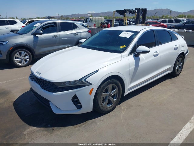 KIA K5 LXS 2023 5XXG14J28PG186706 Image 2