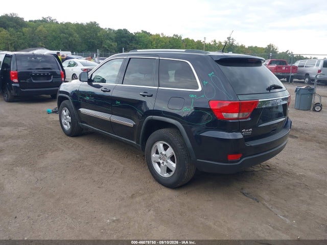 2011 Jeep Grand Cherokee Laredo მანქანა იყიდება აუქციონზე, vin: 1J4RR4GG9BC520135, აუქციონის ნომერი: 46079750