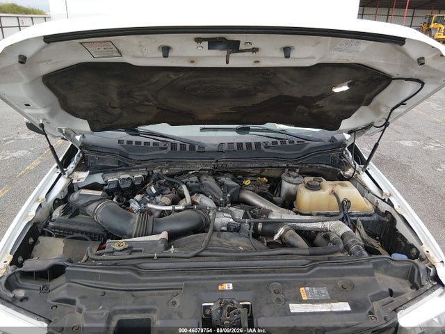 46079754 :رقم المزاد ، 1FDAF5GT8HEE51512 vin ، 2017 Ford F-550 Chassis Xl مزاد بيع