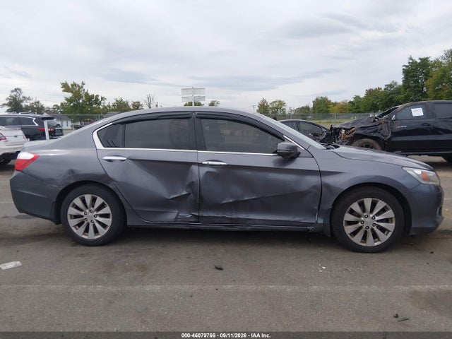 2015 Honda Accord Touring მანქანა იყიდება აუქციონზე, vin: 1HGCR3F95FA031162, აუქციონის ნომერი: 46079766