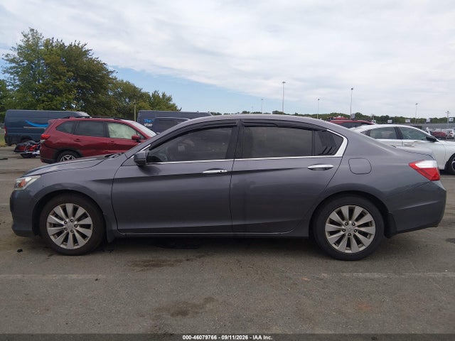 2015 Honda Accord Touring მანქანა იყიდება აუქციონზე, vin: 1HGCR3F95FA031162, აუქციონის ნომერი: 46079766