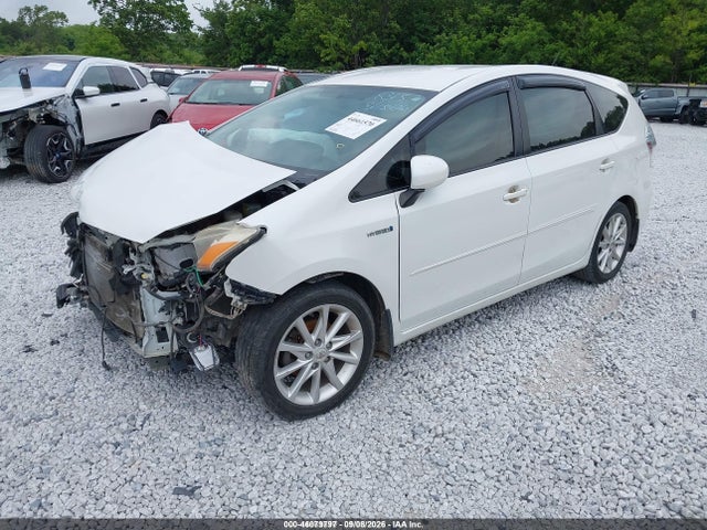 Продажа на аукционе авто 2013 Toyota Prius V Five, vin: JTDZN3EU0D3198315, номер лота: 46079797