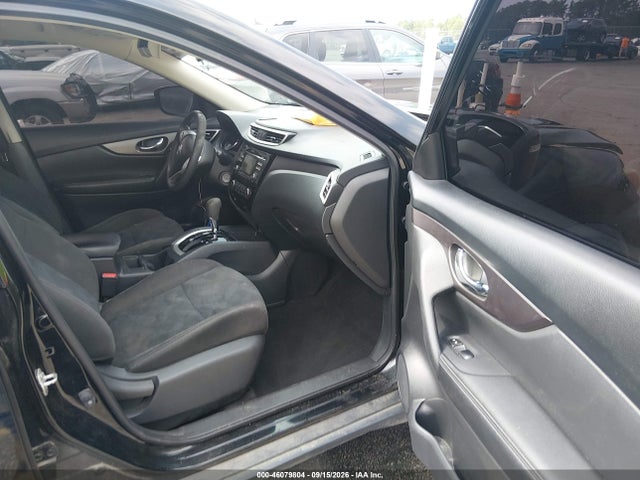 46079804 :رقم المزاد ، KNMAT2MV5FP590337 vin ، 2015 Nissan Rogue S مزاد بيع