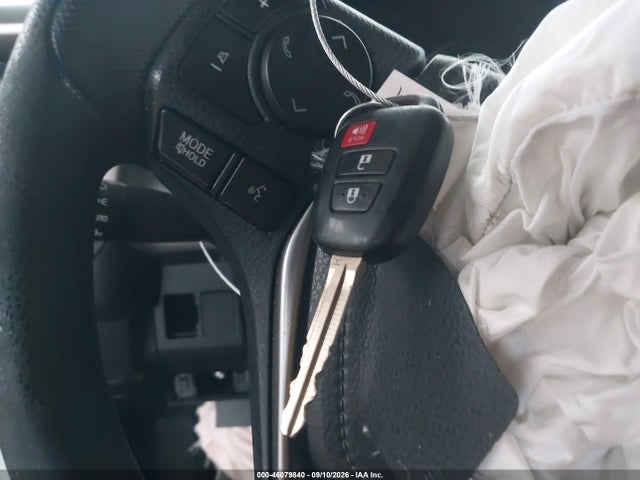Продажа на аукционе авто 2017 Toyota Rav4 Le, vin: JTMZFREV1HJ109958, номер лота: 46079840