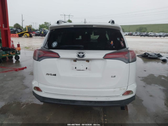 Продажа на аукционе авто 2017 Toyota Rav4 Le, vin: JTMZFREV1HJ109958, номер лота: 46079840