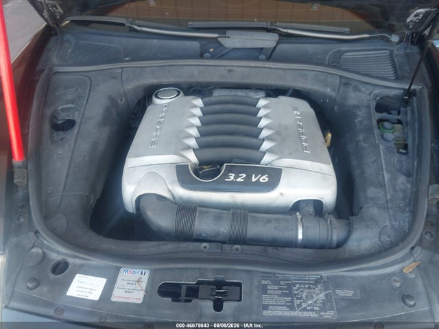 46079843 :رقم المزاد ، WP1AA29P85LA20224 vin ، 2005 Porsche Cayenne مزاد بيع