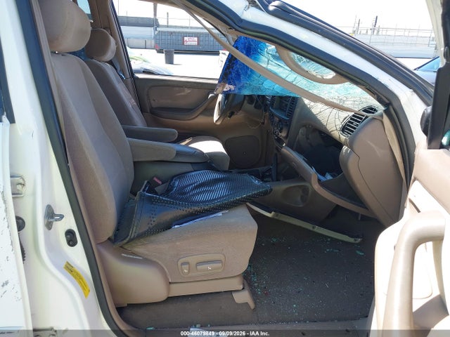 Aukcja sprzedaży 2004 Toyota Sequoia Sr5 V8, vin: 5TDZT34AX4S206156, numer aukcji: 46079849