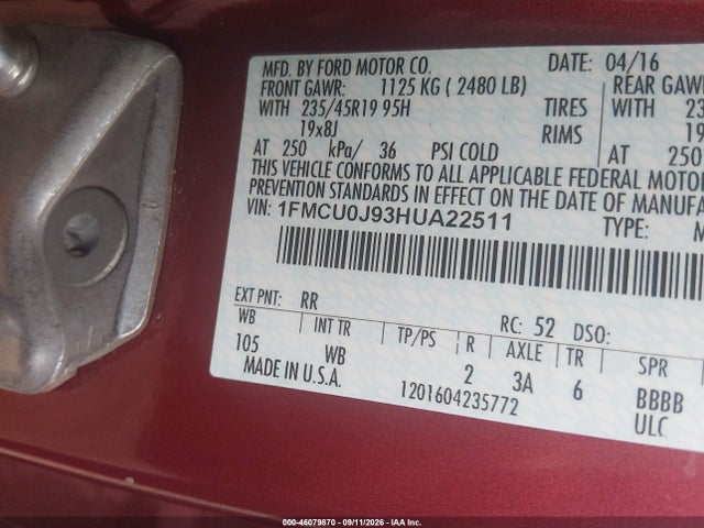 46079870 :رقم المزاد ، 1FMCU0J93HUA22511 vin ، 2017 Ford Escape Titanium مزاد بيع