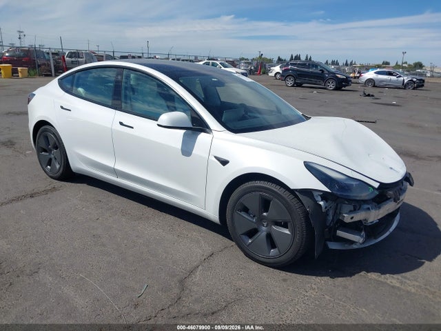 2022 Tesla Model 3 Long Range Dual Motor All-wheel Drive მანქანა იყიდება აუქციონზე, vin: 5YJ3E1EB9NF124470, აუქციონის ნომერი: 46079900