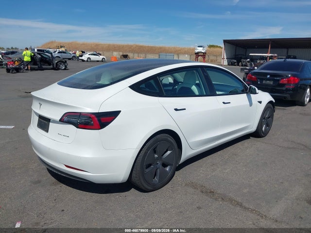 46079900 :رقم المزاد ، 5YJ3E1EB9NF124470 vin ، 2022 Tesla Model 3 Long Range Dual Motor All-wheel Drive مزاد بيع