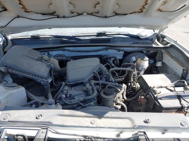 5TFRX5GN1JX115233 Toyota Tacoma Sr