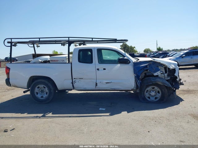 5TFRX5GN1JX115233 Toyota Tacoma Sr