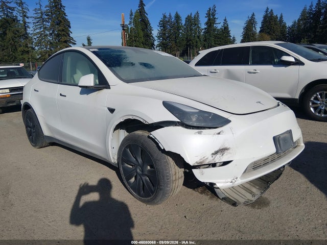 46080068 :رقم المزاد ، 7SAYGDEEXSF238018 vin ، 2025 Tesla Model Y Long Range مزاد بيع